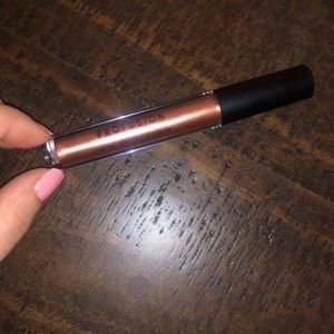 Lip creme